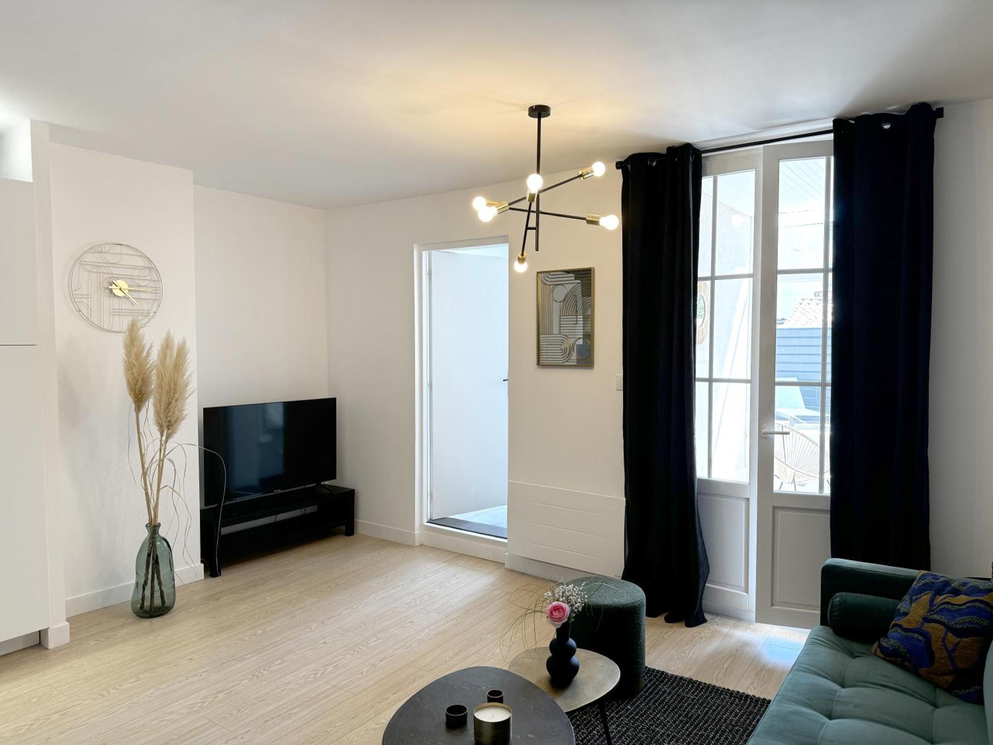 Cozy Niort Apartment ภายนอก รูปภาพ