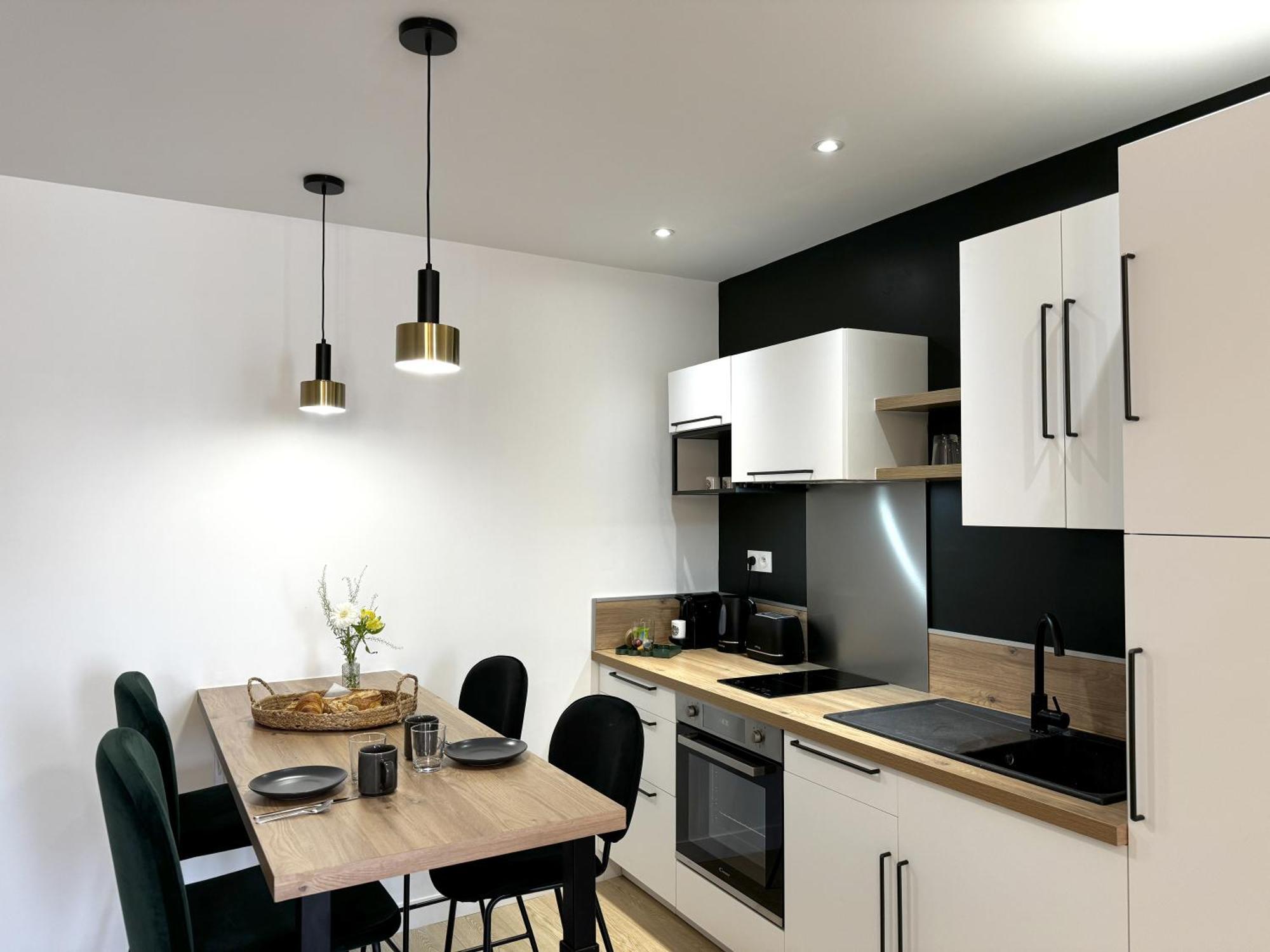 Cozy Niort Apartment ภายนอก รูปภาพ