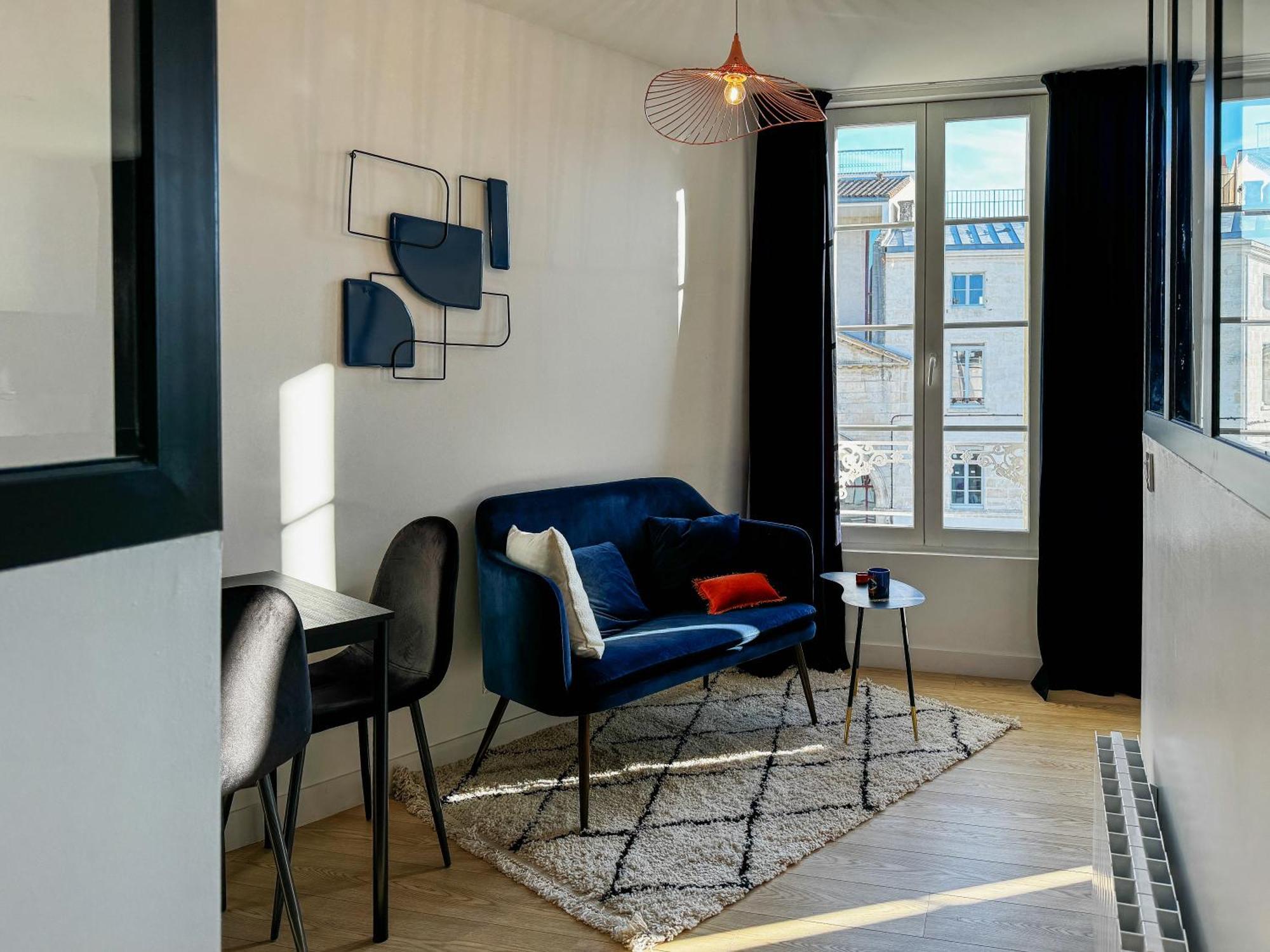 Cozy Niort Apartment ภายนอก รูปภาพ